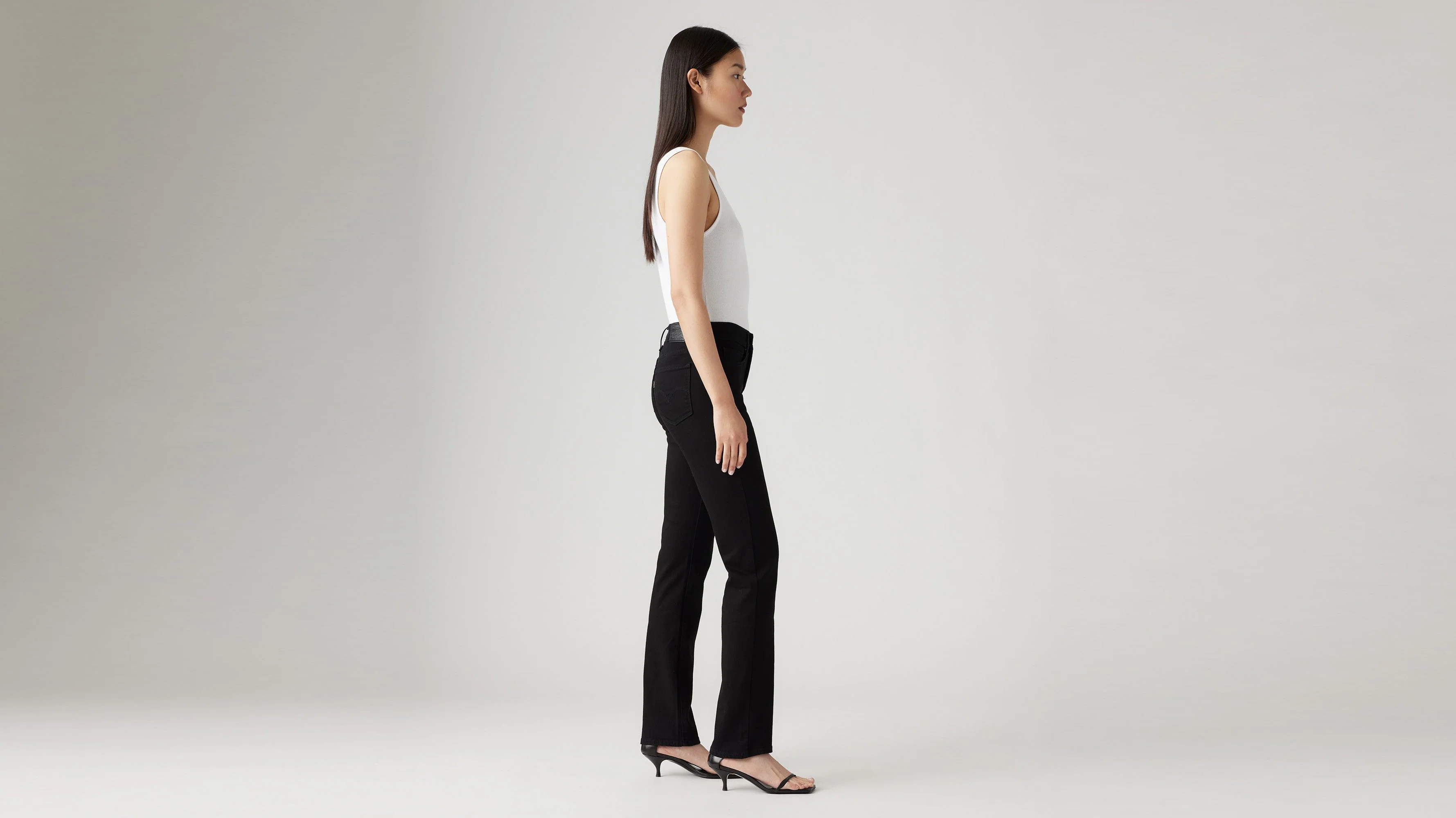 Levi’s® Women’s 314 Shaping Straight Jeans - Image 3