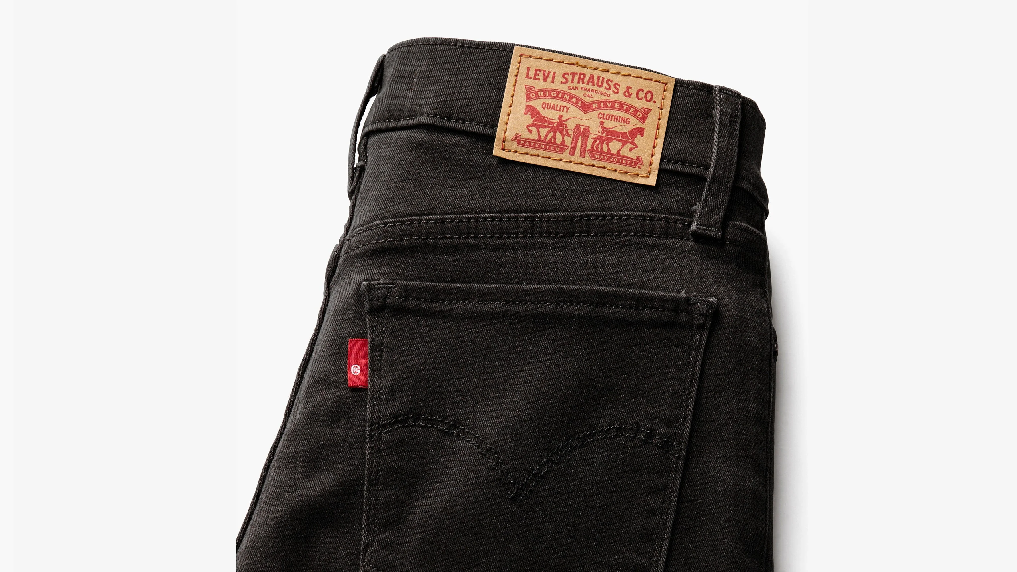 Levi’s® Women’s 314 Shaping Straight Jeans - Image 8