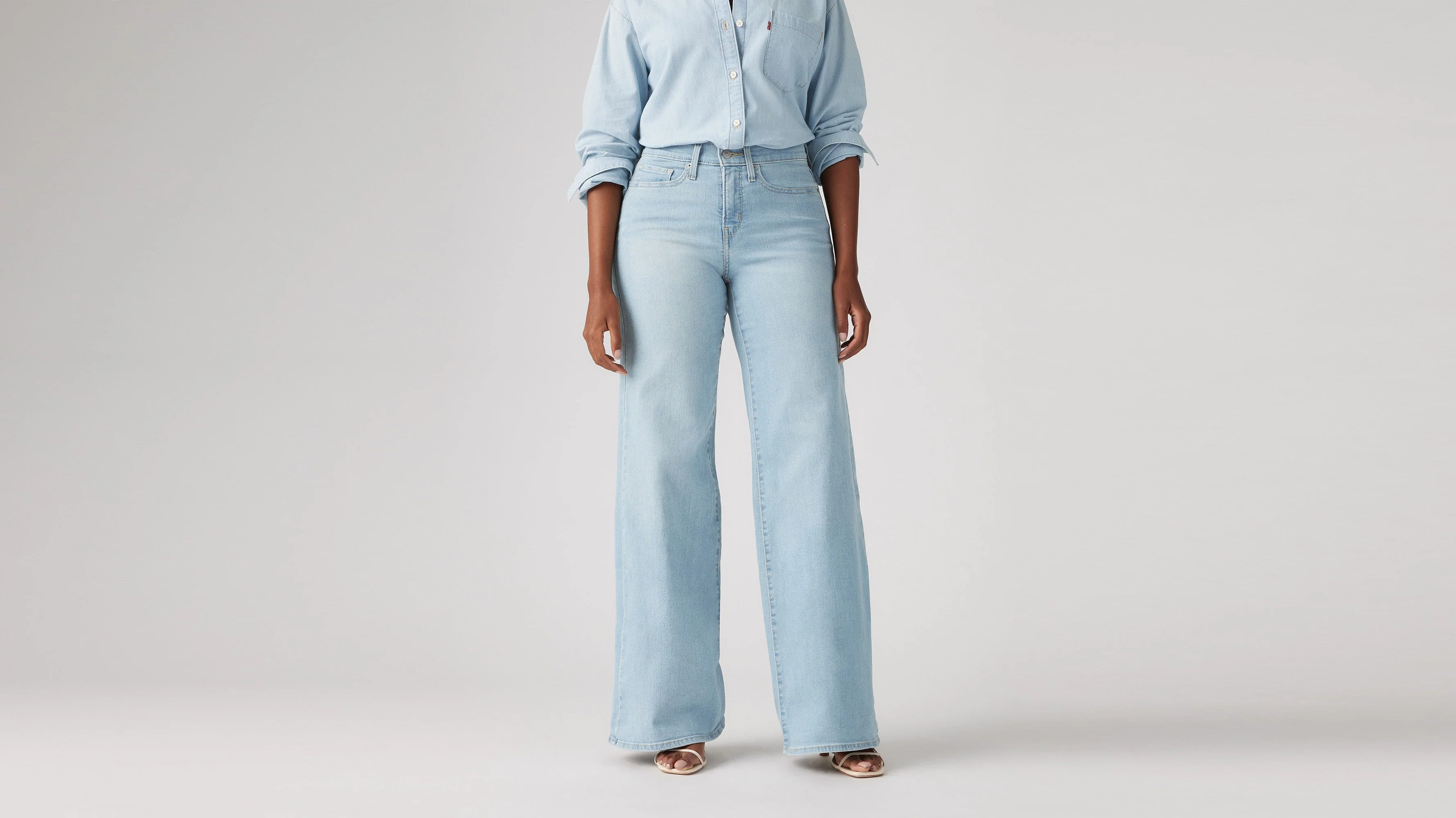 Levi's® Women's 318 Shaping Wide Leg Jeans - Image 5