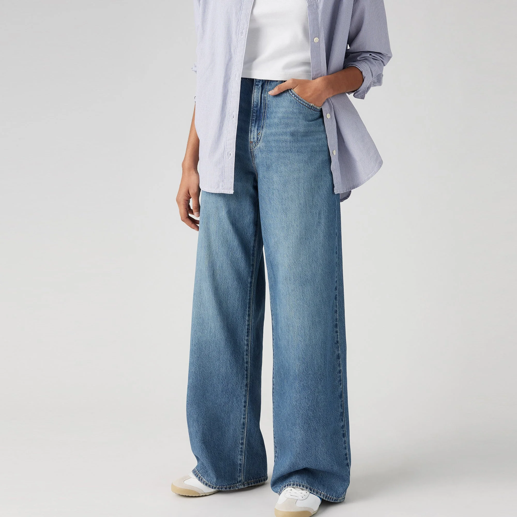 Levi's® Women's Cinch Baggy Jeans - Image 5