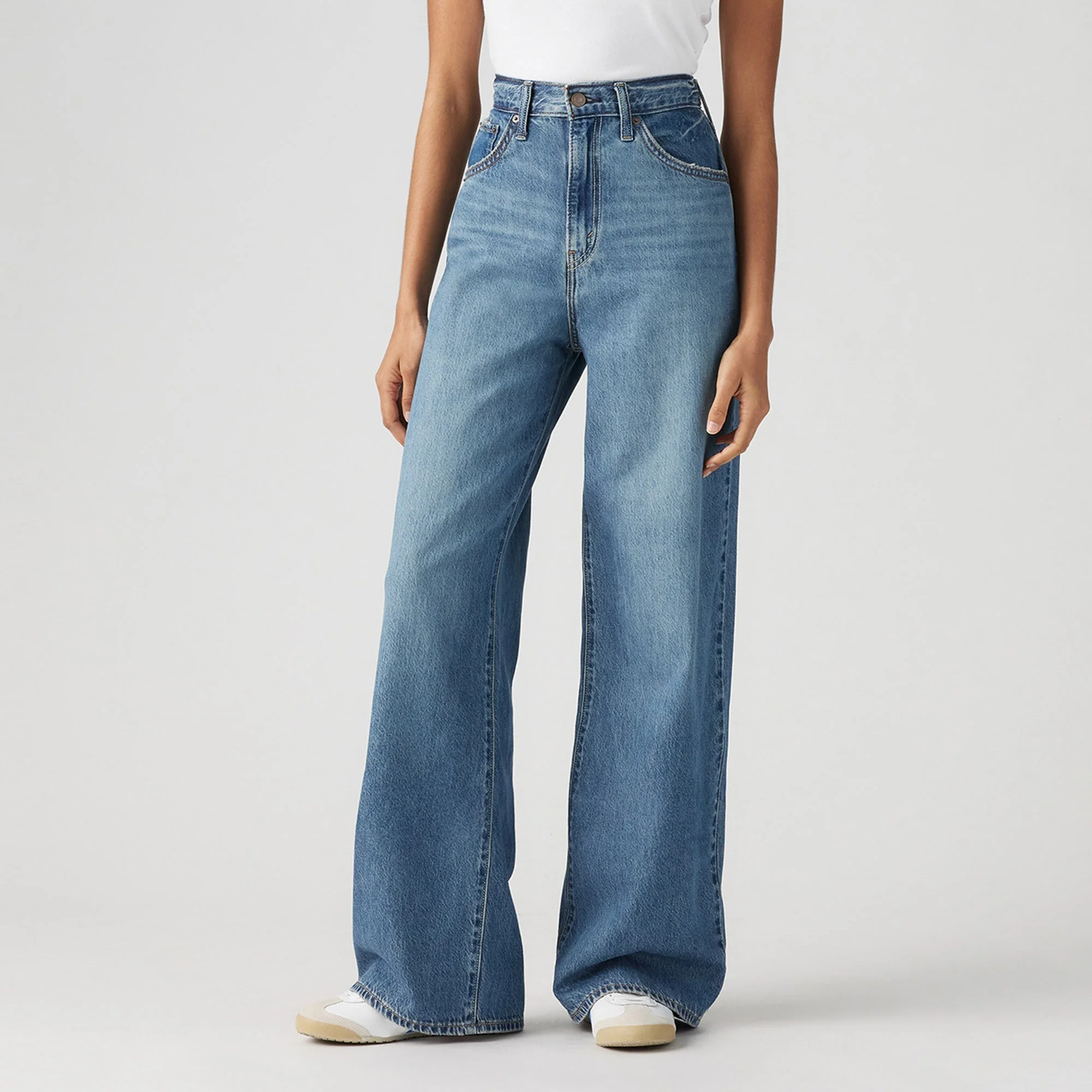 Levi's® Women's Cinch Baggy Jeans - Image 6
