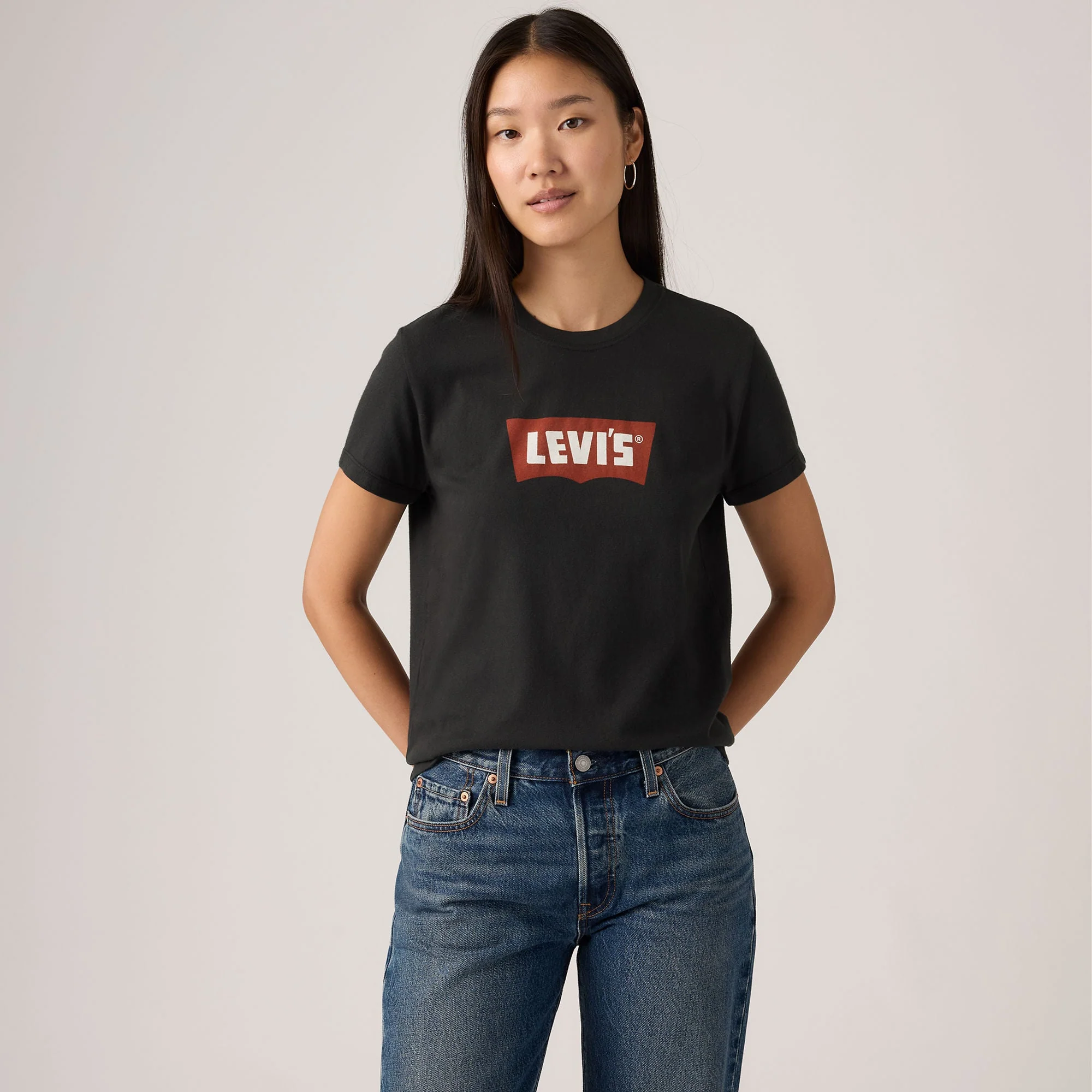 Levi's® Women's Graphic Favorite Tee - Image 3