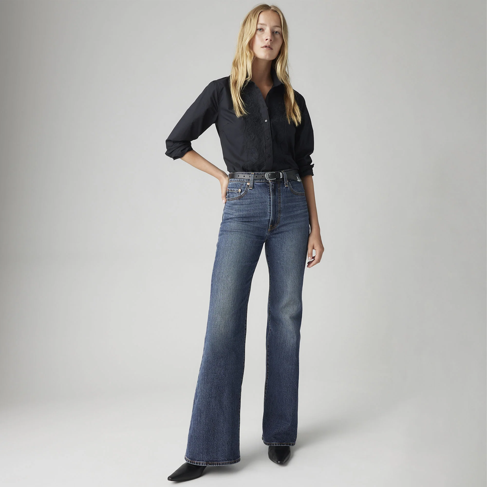 Levi's® Women's Ribcage Bell Jeans - Image 4