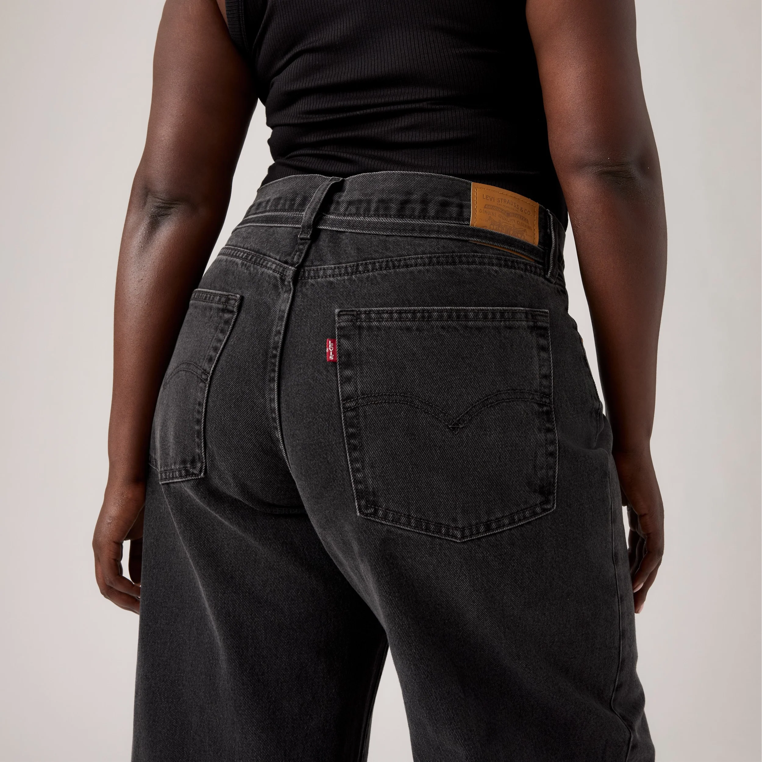 Levi's® Women's XL Straight Jeans - Image 10