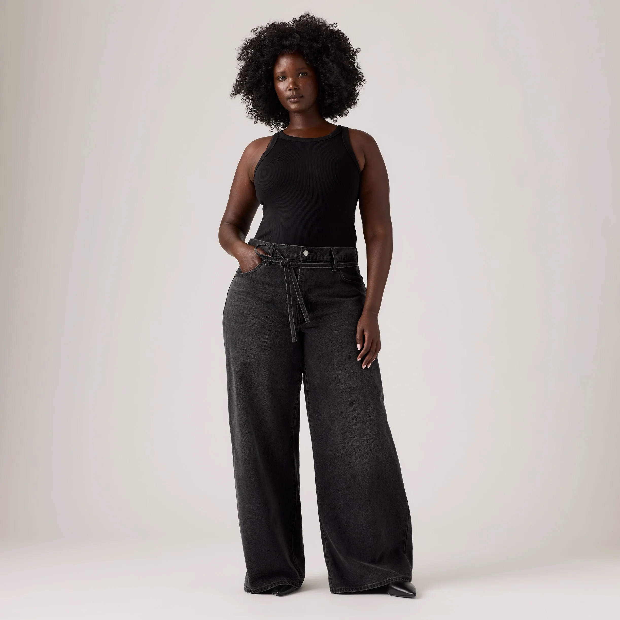 Levi's® Women's XL Straight Jeans - Image 5