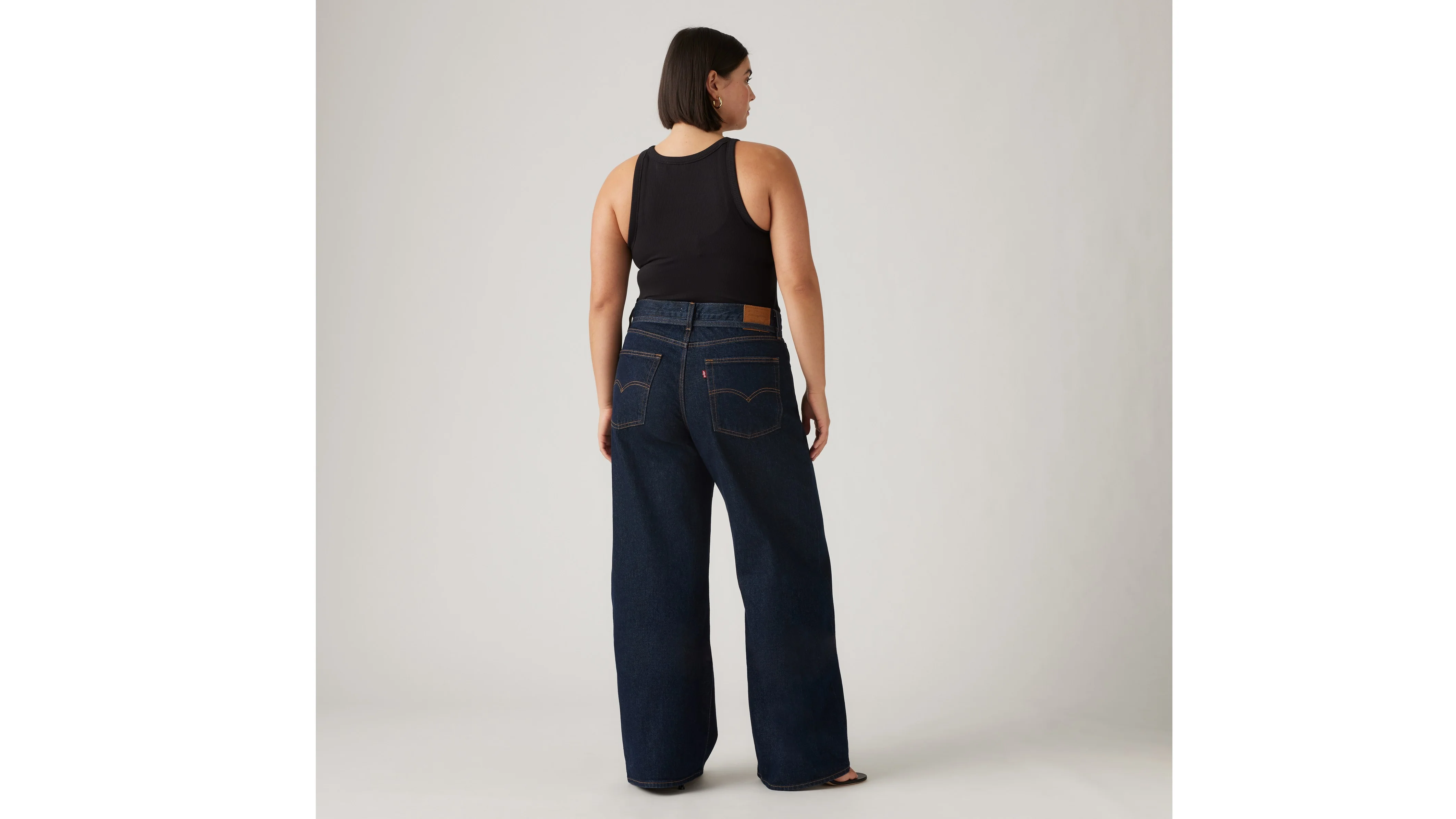 Levi's® Women's XL Straight Jeans - Image 6